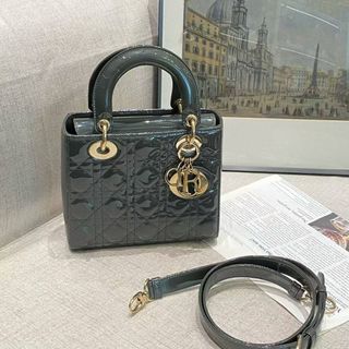 (Category: ) located in . Submitted by millenlavish_outlet (Listing ID 1461356114, Image 1). Description: .