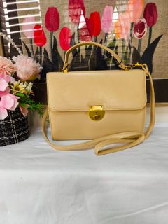 (Category: ) located in . Submitted by sakura_japan_surplus (Listing ID 1461449754, Image 1). Description: .