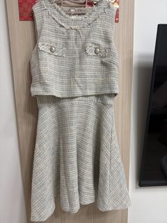 （分類：）位於 。 由 uniwardrobe 提交（商品編號 1461444250，圖片 1）。簡介： 。