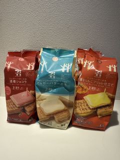 （分類：）位於 。 由 happysellingg 提交（商品編號 1461330257，圖片 1）。簡介： 。
