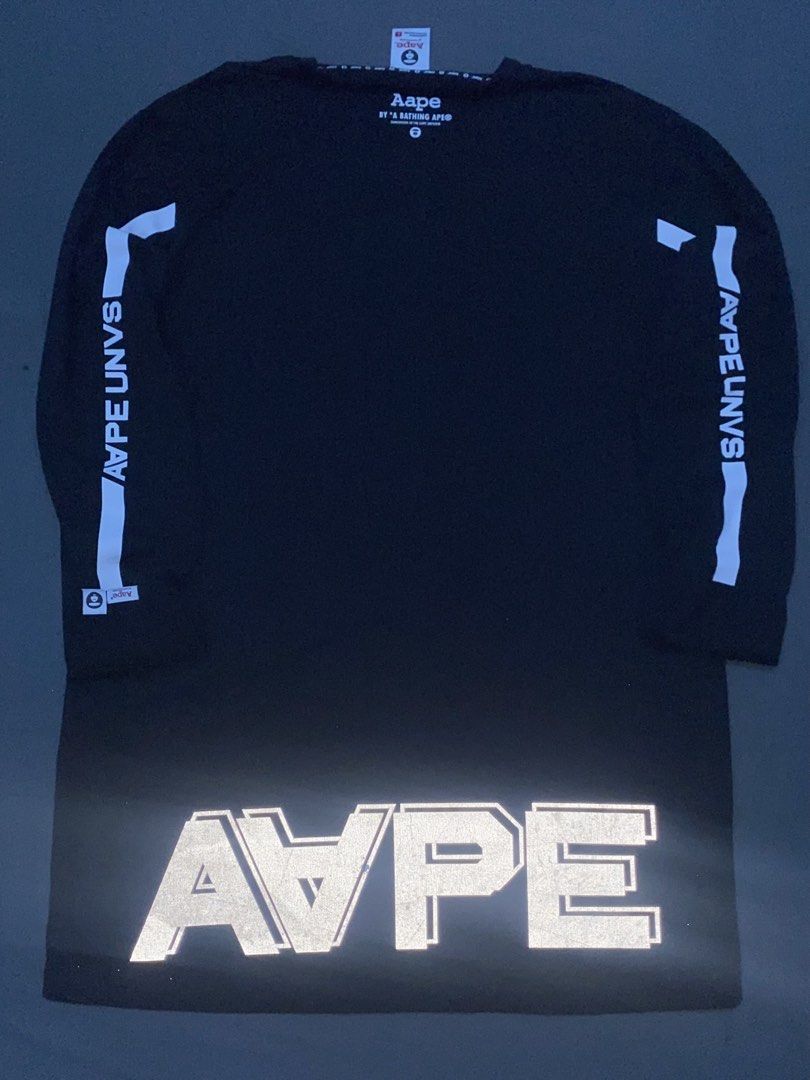 AAPE REFLECTORIZE (Category: Activewear) located in Manila. Submitted by mr.borreros (Listing ID 1461449678, Image 2). Description: May less pa sa sure buyer.