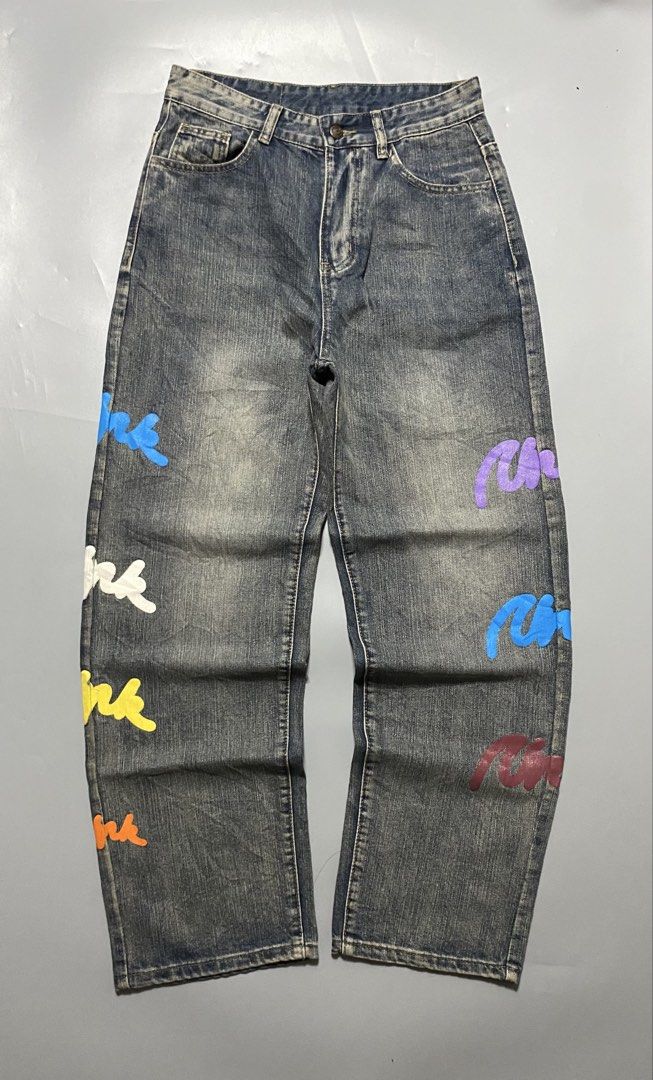 AChock Denim Jeans with Graffiti Print (Category: Jeans) located in Manila. Submitted by delunakenn94368 (Listing ID 1461537249, Image 2). Description: - Brand: AChuck - Style: Distressed Denim Jeans - Design: All-over graffiti print - Fit: Baggy - Vibe: Streetwear - Occasion: Casual wear.