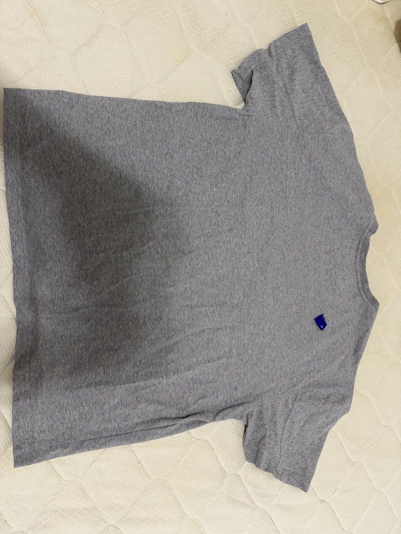 Ader error （分類：T-shirt、恤衫、有領衫）位於 Hong Kong。 由 Eyue8 提交（商品編號 1461461554，圖片 2）。簡介： 。