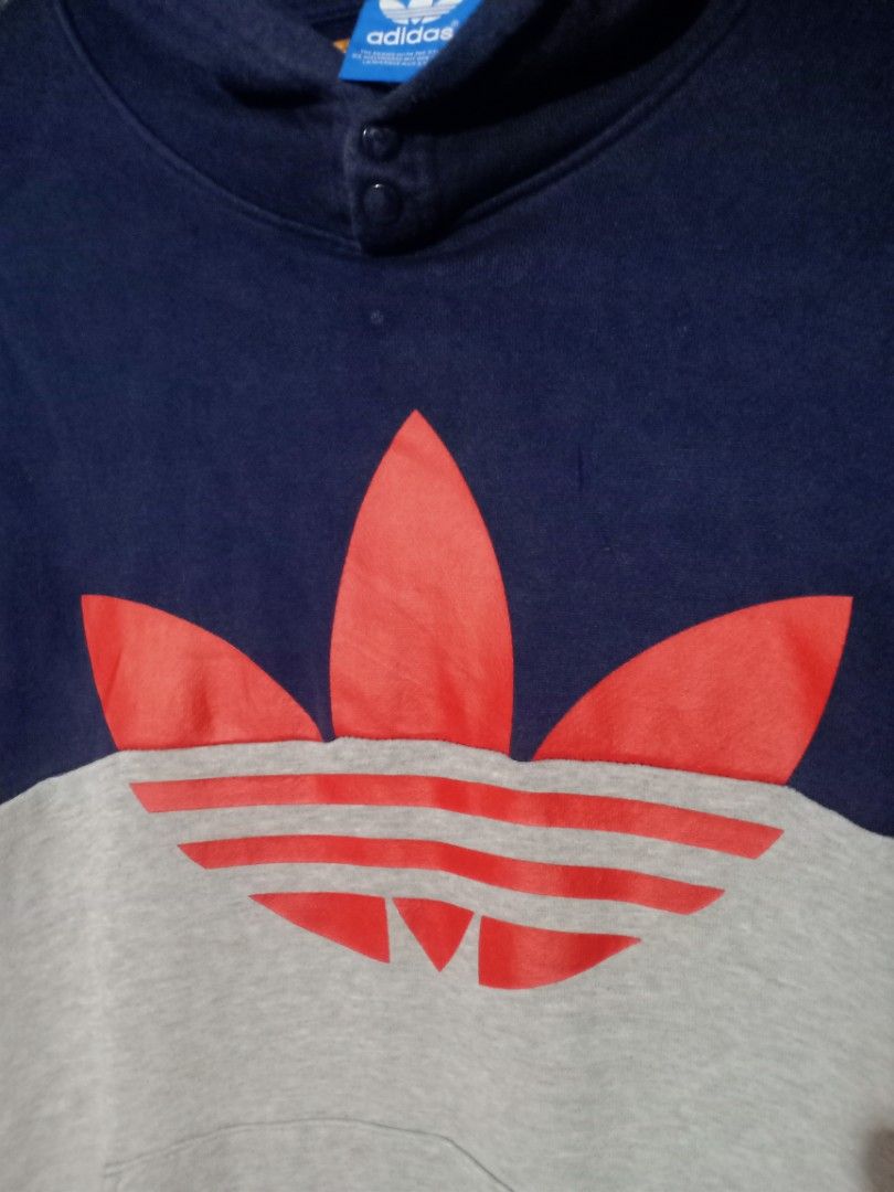 ADIDAS (Category: Hoodies) located in Pasig City. Submitted by thrifttofit (Listing ID 1461356284, Image 3). Description: ADIDAS HOODIE SIZE LARGE CONDITION 9/10 COLOR RATE 9/10 W-25 L-29 PASIG.