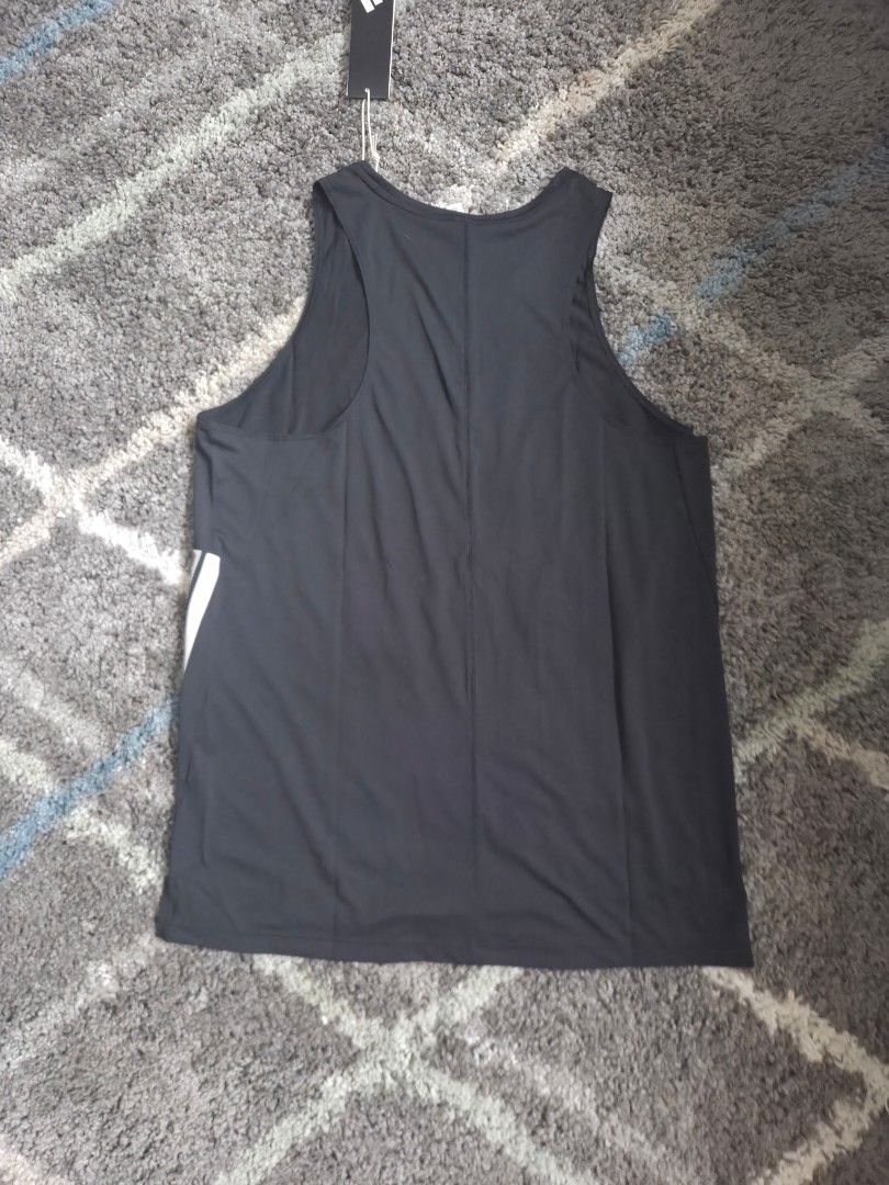 Adidas Adi365 Climacool Running Tank Top (Category: Activewear) located in Bacoor. Submitted by robingueco (Listing ID 1461522934, Image 3). Description: Adidas Adi365 Climacool Running Tank Top Size: Medium L: 28.5" x W: 20" Large L: 28.5" x W: 20.5 ₱899.