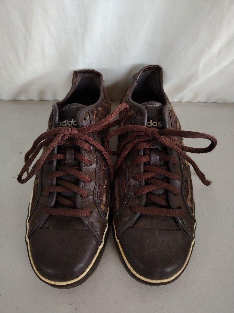 Adidas Brown Plaid Sneakers (Category: Sneakers) located in Bulacan. Submitted by amarijapansurplus (Listing ID 1461429723, Image 1). Description: - as is - 10.5" / 27cm -Brown Adidas sneakers - Features a stylish plaid pattern - Classic lace-up closure - Slight wear on the back heel tabs - Ideal for everyday casual wear.