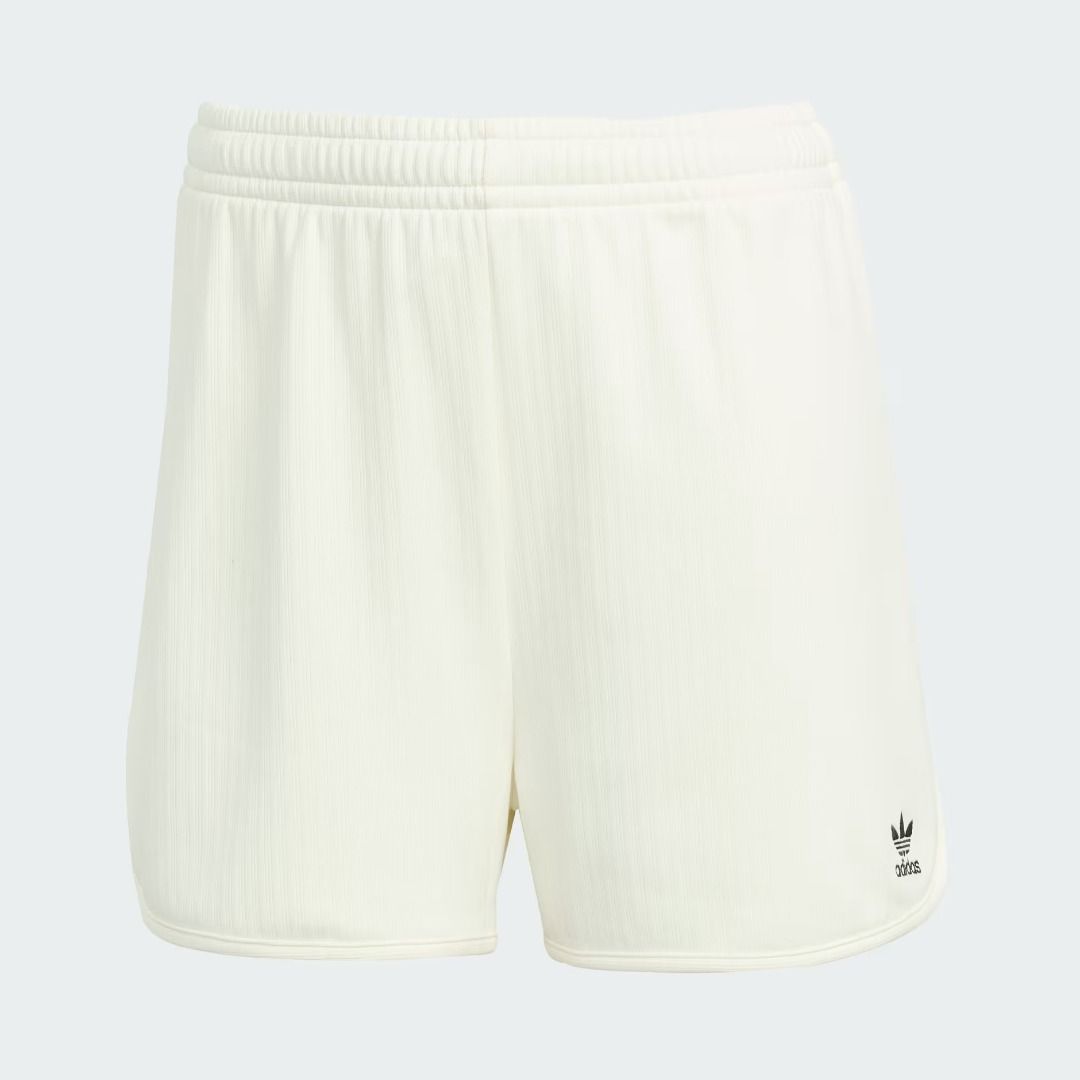 Adidas Essentials Winterized Wide Rib Shorts (Category: Activewear) located in Caloocan City. Submitted by heyheymareyyy (Listing ID 1461464922, Image 1). Description: selling 🫶 bought during the Adidas Warehouse Sale 2026 still have the original receipt :) Essentials Winterized Wide Rib Shorts size: 2XL color: Off White ₱850 only (orig price: ₱2.2k) 📍 makati city 🤝 meet-up available 📦 shipping available dm if interested 💌.