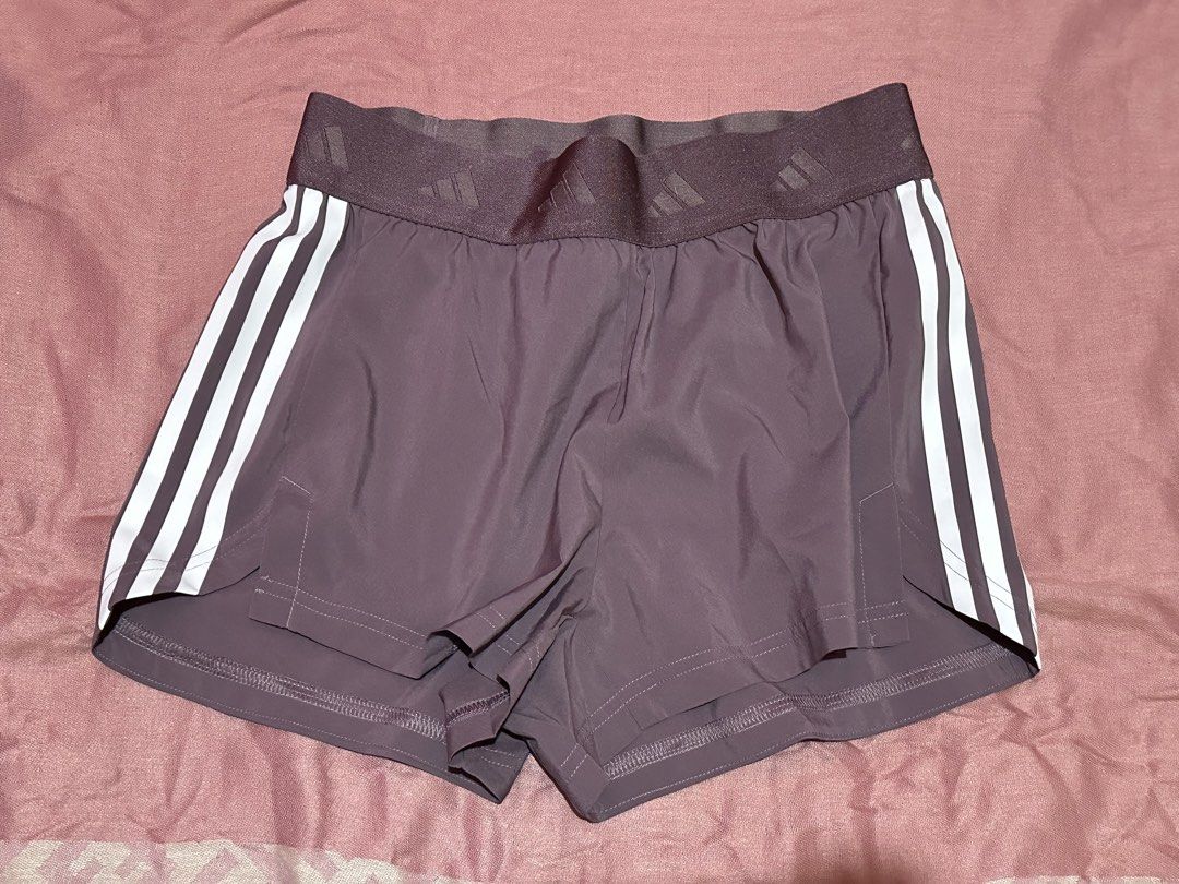 Adidas Hyperglam Woven Shorts (Climacool) (Category: Activewear) located in Makati City. Submitted by persistentcap (Listing ID 1461380112, Image 2). Description: Size: Medium Used once to try on. Recommended for long runs and marathons. Moisture-absorbing AEROREADY keeps you feeling fresh and confident through your workout and beyond. Flattering side slits and a stylish jacquard elastic waistband. Reason for selling: Too big. Doesn’t fit me appr