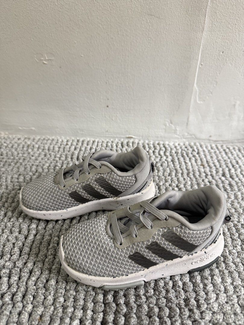 Adidas Kids Shoes Grey (Category: Babies & Kids Fashion) located in Paranaque City. Submitted by cellybelly (Listing ID 1461329507, Image 2). Description: Used once.