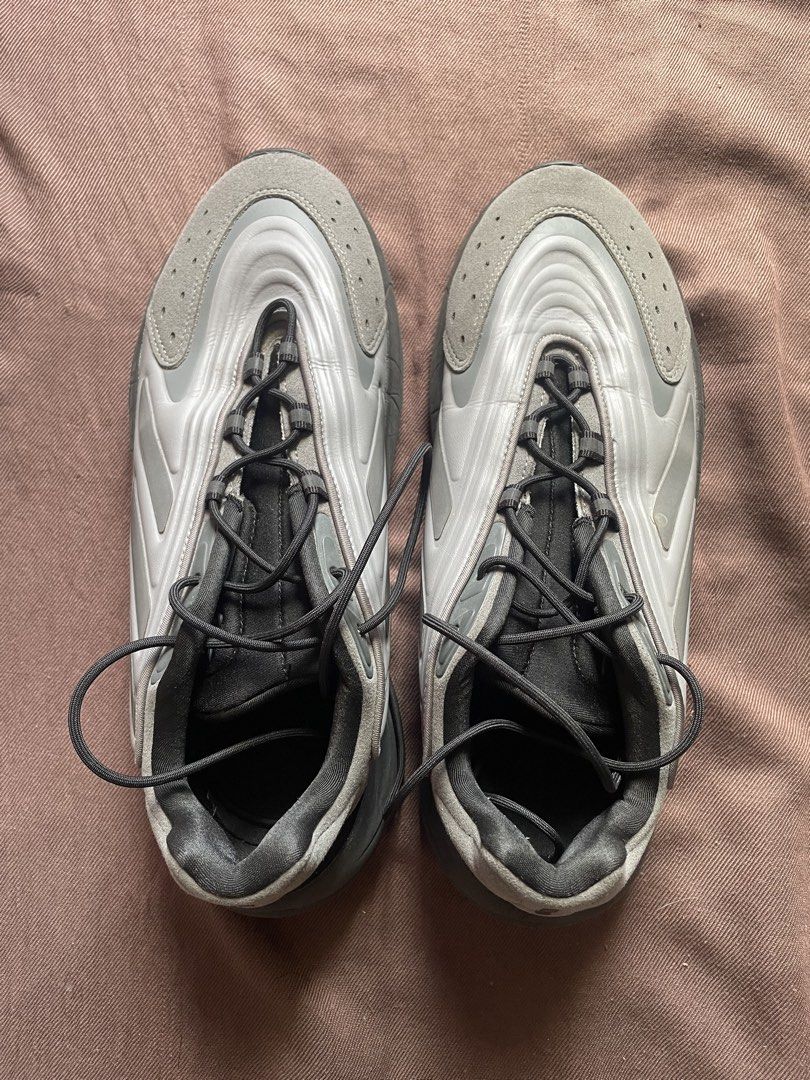 Adidas Ozelia shoes Black & Grey (Category: Sneakers) located in Manila. Submitted by silentlion.f6b795 (Listing ID 1461367523, Image 1). Description: - Adidas Ozrah sneakers in a stylish grey color. - Unique wavy design on the upper for a standout look. - Lace-up closure ensures a snug and secure fit. - Durable rubber outsole with classic Adidas branding. - Ideal for casual wear and adding flair to your outfits. - Size US 10 / UK 9.5 / FR 44.