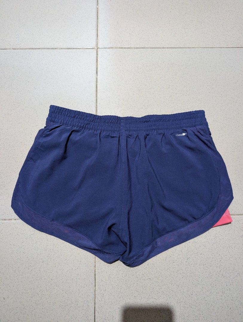 Adidas Running (Category: Activewear) located in Tacurong. Submitted by natzcorpz848973 (Listing ID 1461559247, Image 3). Description: Adidãs 26-28W x 9.5L 9.5/10 Color rate No issue Excellent Condition.