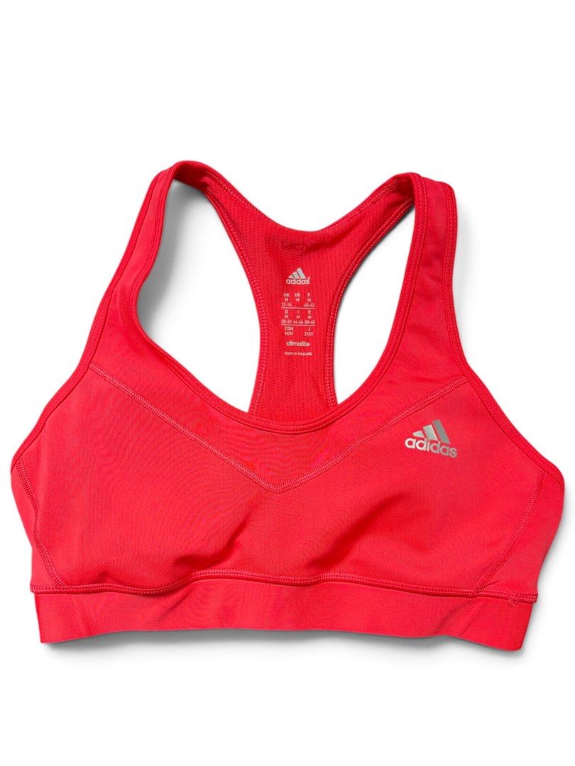 Adidas Techfit sports bra Medium (Category: Activewear) located in Santol. Submitted by lululane (Listing ID 1461389469, Image 1). Description: Orig With foam.