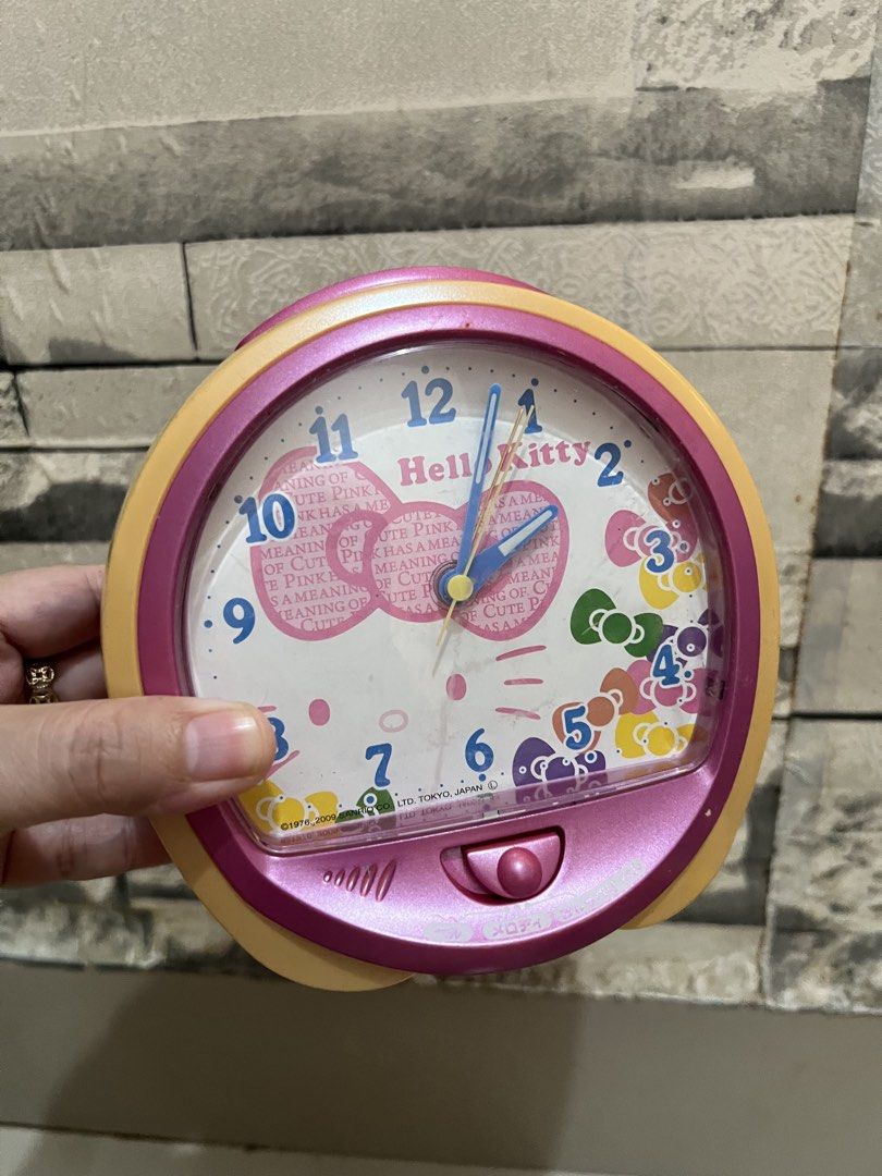 Affordable Seiko Hello Kitty big alarm clock 😍👌🏻 (Category: Clocks) located in Malolos. Submitted by afford.japan (Listing ID 1461351814, Image 1). Description: Affordable Seiko Hello Kitty big alarm clock 😍👌🏻.