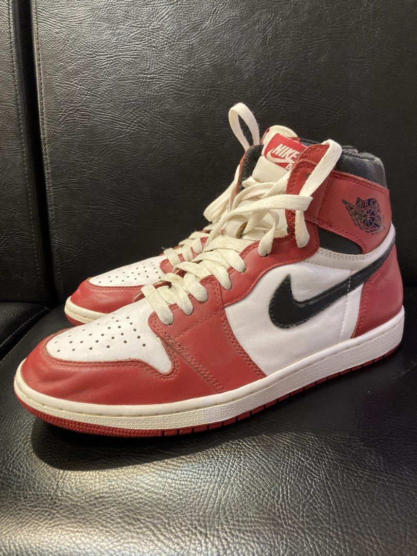 Air Jordan 1 High OG Chicago (Category: Sneakers) located in Quezon City. Submitted by janisu0303 (Listing ID 1461540060, Image 2). Description: Nike Air Jordan 1 Retro High OG Chicago sneakers featuring the iconic red and white leather panels with a black Swoosh Size 10.5us men 12,500 php Issues leather black sa may taas Fairview area meetups Or shipping Jordan Breds Chicago Royals J1 Jordan 1 Sb dunk .