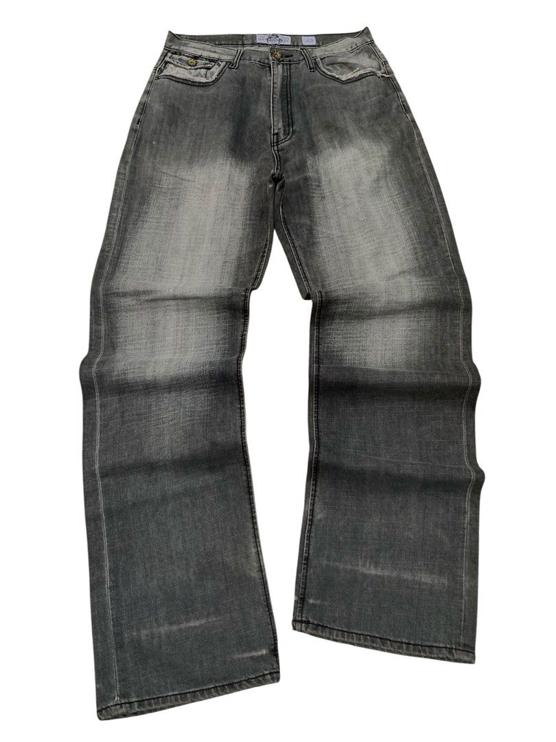 AKDMKS (Category: Jeans) located in Aloran. Submitted by archives_wear (Listing ID 1461377254, Image 3). Description: PINHOLE ISSUE NASA PICS WAIST 31-32 THIGH 13 LENGTH 46.5 LEG OPENING 9 PRICE 550.
