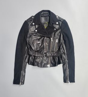 (Category: ) located in . Submitted by archival_thrifted.ph. (Listing ID 1461397046, Image 1). Description: .