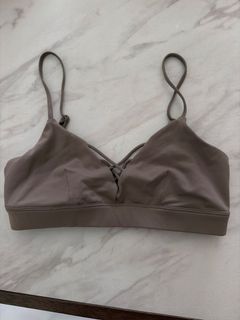 (Category: ) located in . Submitted by impulseshopaholic (Listing ID 1461408938, Image 1). Description: .