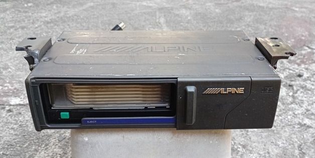Alpine Compact Disc Changer (Category: Other Audio Equipment) located in Quezon City. Submitted by g0hhan (Listing ID 1461420648, Image 2). Description: Alpine 6 Disc CD Changer with installation cable Model: CHM-S601 Nahalungkat sa Baul.... Not sure if working.... selling the item 'AS-IS' Pick-up lang po..