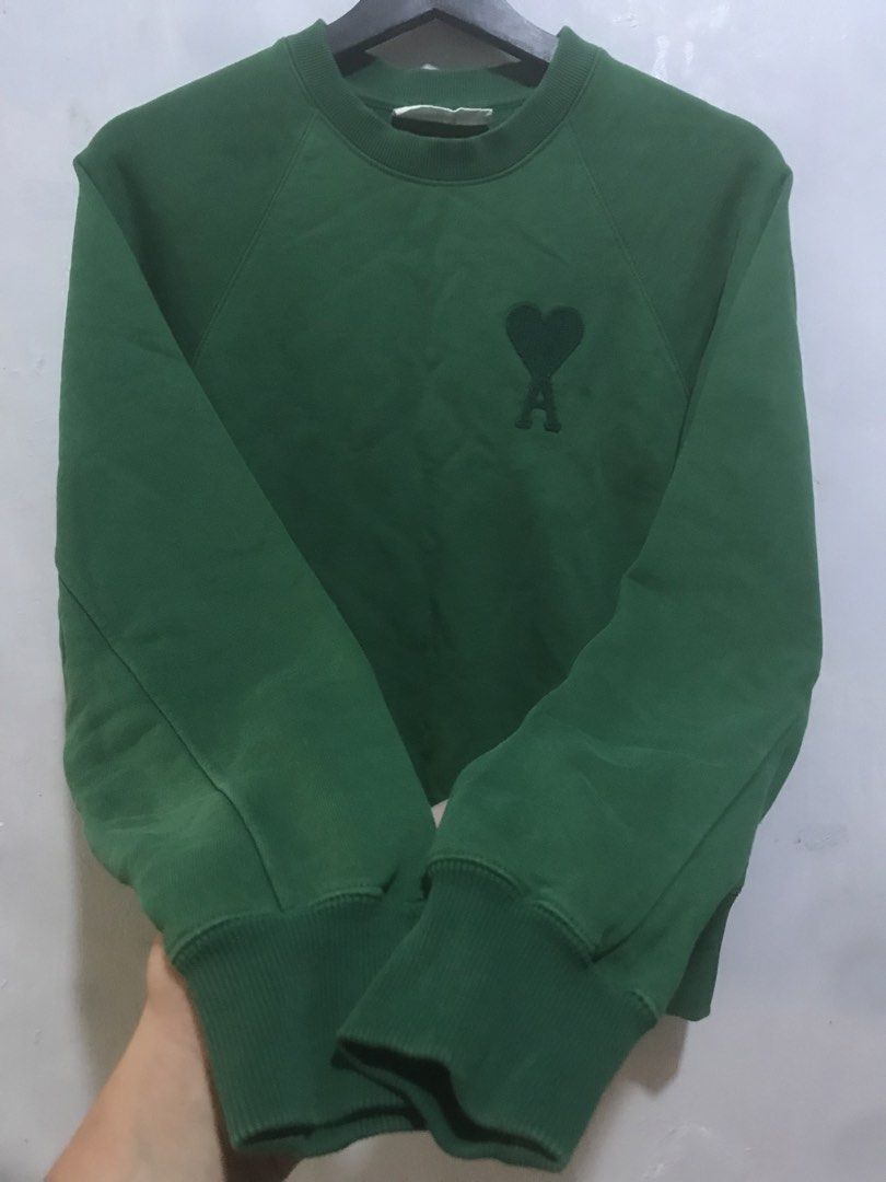 Ami Paris Sweater (Category: Coats, Jackets and Outerwear) located in Bulacan. Submitted by bleue.finds (Listing ID 1461350099, Image 3). Description: Ami Paris Sweater 20.5 - WIDTH 23 - LENGTH AS NEW NO ISSUE GOOD CONDITION MAKAPAL TELA.