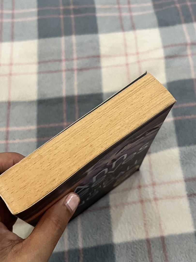 Ann Cleeves The Long Call (Category: Storybooks) located in Daraga. Submitted by iamhayleygrace (Listing ID 1461356929, Image 3). Description: rfs: decluttering The Long Call (Book 1: The Two Rivers Series) mop: gcash mod: j&t location: albay🌋.
