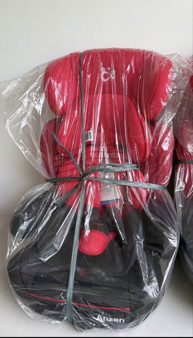 Anzen Car Seat (Category: Car Seats) located in Calamba. Submitted by coffeeandclothes (Listing ID 1461521479, Image 3). Description: - Anzen Kidd Car Seat in Red - Suitable for a wide age and weight range - Features a removable and washable cover - Ensures your child's safety on the road - Please check photos for detailed condition.