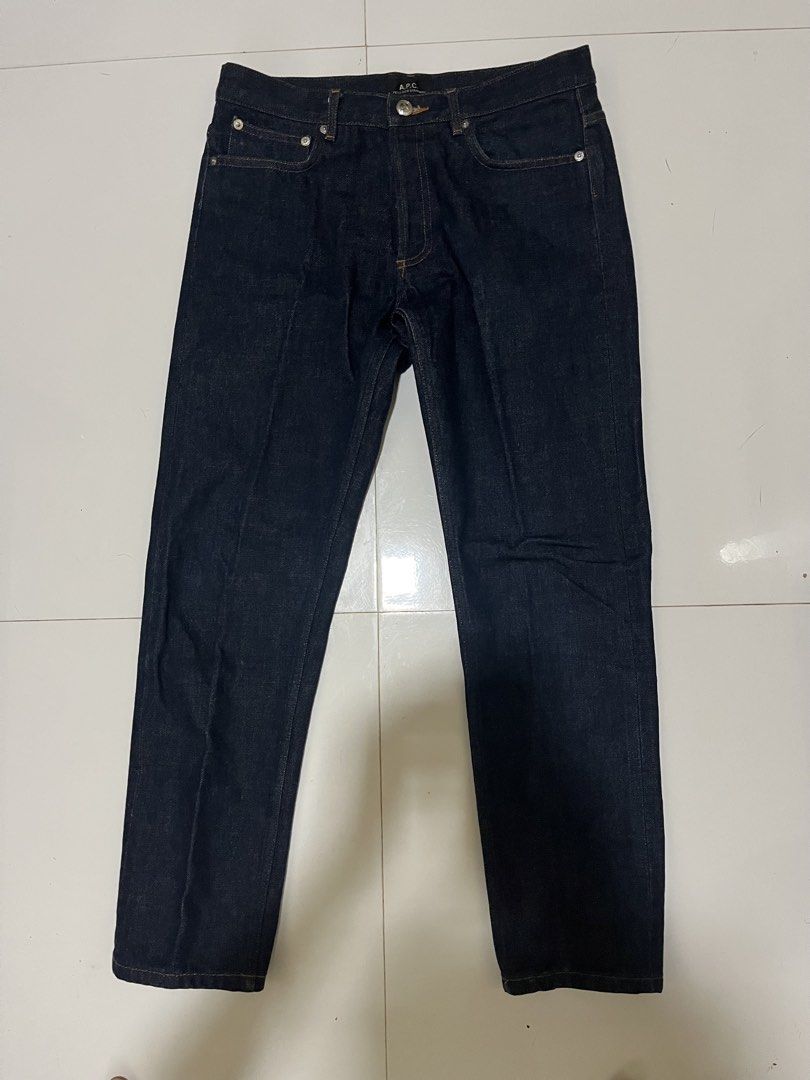 APC Selvedge jeans (Category: Jeans) located in Davao. Submitted by son1993 (Listing ID 1461386510, Image 3). Description: APC selvedge Denim W30 L36 As new Php1,250+sf.