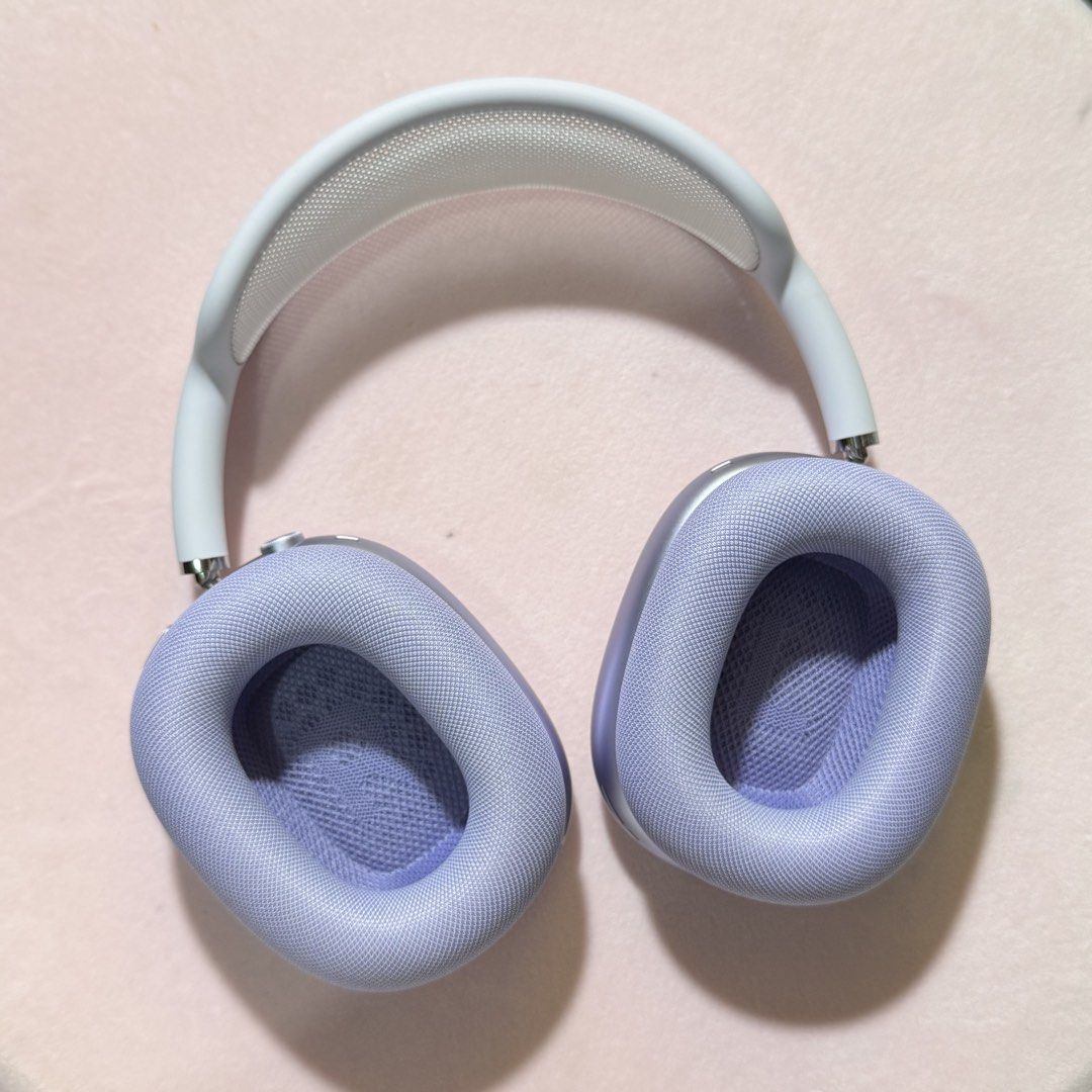 APPLE AIRPODS MAX PURPLE 2024 (Category: Headphones & Headsets) located in Quezon City. Submitted by shoheiwifeu (Listing ID 1461560188, Image 2). Description: W BOX SMOOTH NO SCRATCHES WITH BOX PAY AS YOU ORDER GRAB EXPRESS LALAMOVE SLIGHTLY USED GOOD AS NEW.