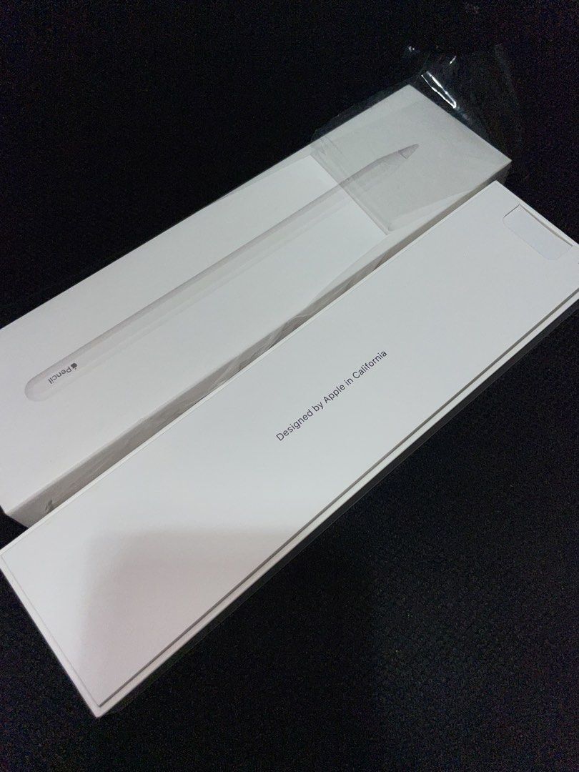 Apple Pencil (2nd Generation) (Category: Other Mobile & Gadget Accessories) located in Malabon City. Submitted by leeeysin (Listing ID 1461451056, Image 3). Description: - Apple Pencil (2nd Generation) - Designed by Apple in California, Made in China - Comes with original packaging - Minor cosmetic marks on the pencil (see last photo).