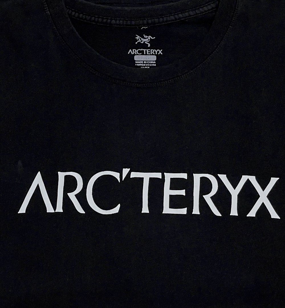 Arc'teryx Black T-shirt (Category: Tshirts & Polo Shirts ) located in Manila. Submitted by hiddenvaultph (Listing ID 1461495301, Image 2). Description: Width: 23.5 Length: 30 Color rate: 9.5/10 Excellent Condition Issue: Cut wash tag MOP: Gcash Shipping: JNT Location: Antipolo.