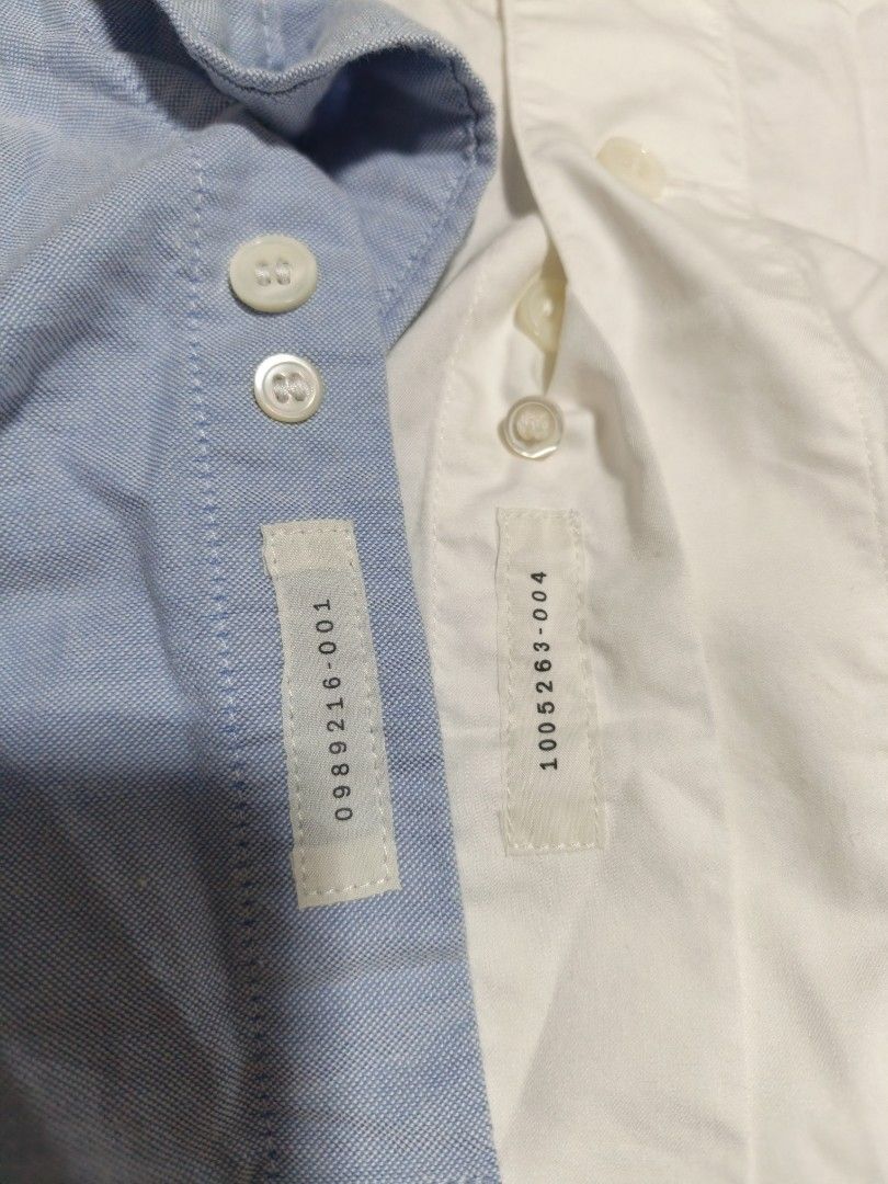 ARKET bundle oversized long sleeve shirt size 46 eu (Category: Formal Shirts) located in Taguig. Submitted by nextflip (Listing ID 1461336738, Image 3). Description: 2480+sf for 2 - light blue - Oxford button down shirt REGULAR FIT size 46 eu - 21.5x29 - sun dyed (off white) - lightweight button up shirt RELAXED FIT size 46 eu - 22.5x30 both in excellent condition, no issue.