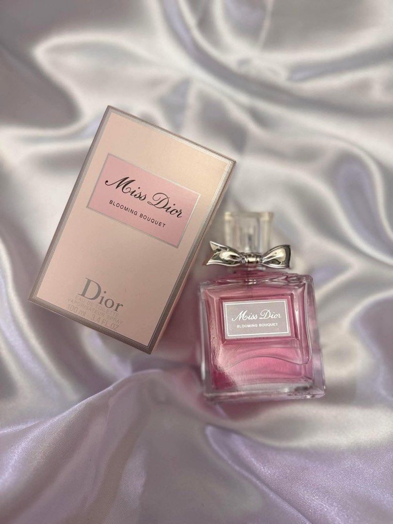 ASSORTED LUXURY PERFUME (PREMIUM) (Category: Fragrance & Deodorants) located in Angeles City. Submitted by btsvtreasures (Listing ID 1461345252, Image 1). Description: LUXURY PERFUME PERFECT PANG GIFT – Mix and match perfume - 10% oil based - still long lasting 4 FOR ₱1,500 Super perfect pang gift collect na kayo..