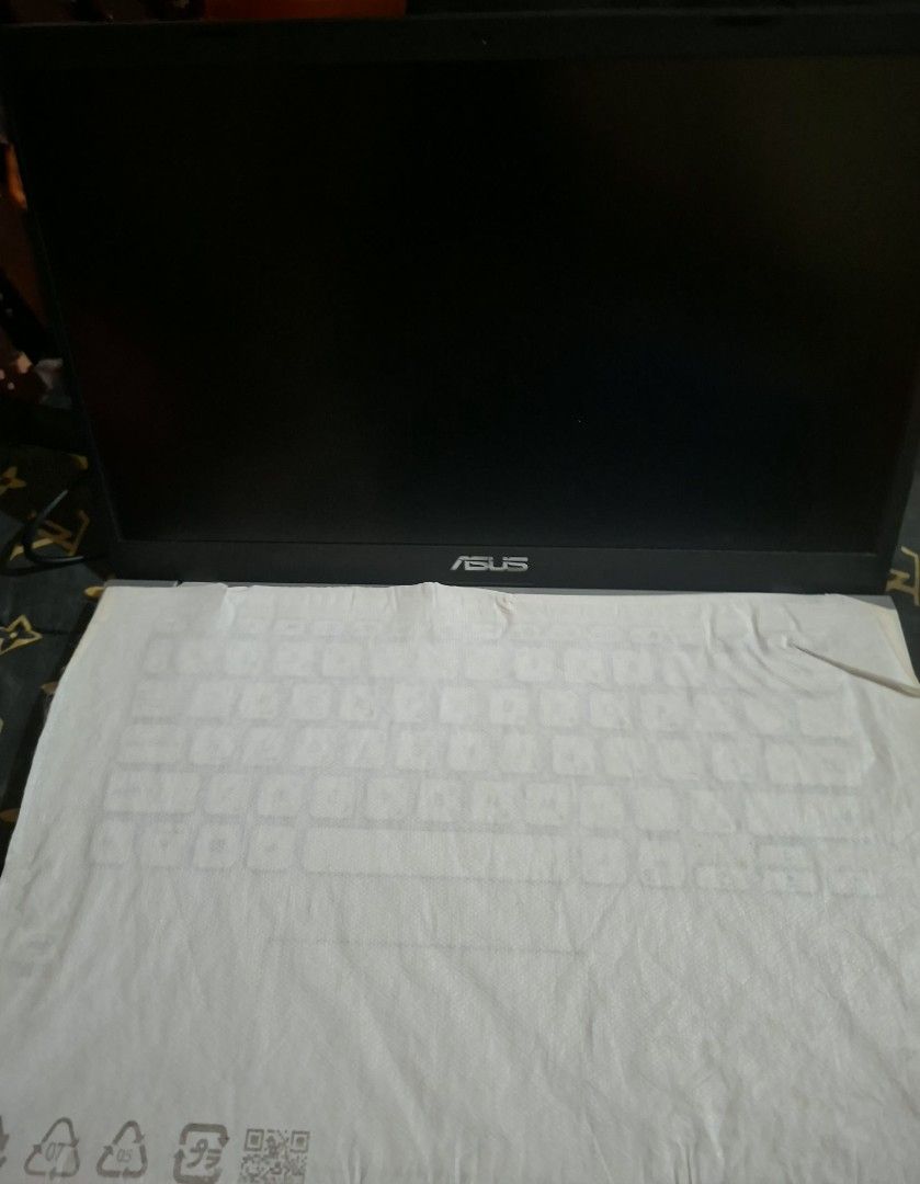 ASUS Laptop Intel Core i3 (Category: Laptops & Notebooks) located in Manila. Submitted by paulzip73 (Listing ID 1461560132, Image 2). Description: For Sale: ASUS X415FA Laptop — Like New Condition 💻 ✔ Model: ASUS X415FA-EK015T ✔ Processor: Intel Core i3 10th Gen ✔ RAM: 4GB | Storage: 1TB HDD ✔ Display: 14" HD Display ✔ Complete with original charger & box ✔ No dents, no scratches — very well kept ✔ No issues, ready to use — for work, school, doc