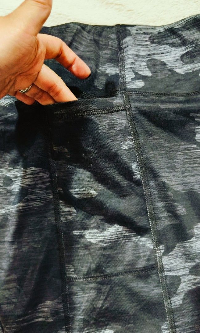 ATHLETIC WORKS CYCLING SHORTS WITH 2 SIDE POCKETS (Category: Activewear) located in Quezon City. Submitted by bratinella168 (Listing ID 1461427879, Image 3). Description: LIKE NEW!!! ATHLETIC WORKS CYCLING SHORTS WITH 2 SIDE POCKETS WAISTLINE: 30-34 INCHES HIPS: 34-38 INCHES LENGTH: 17 1/2 INCHES.
