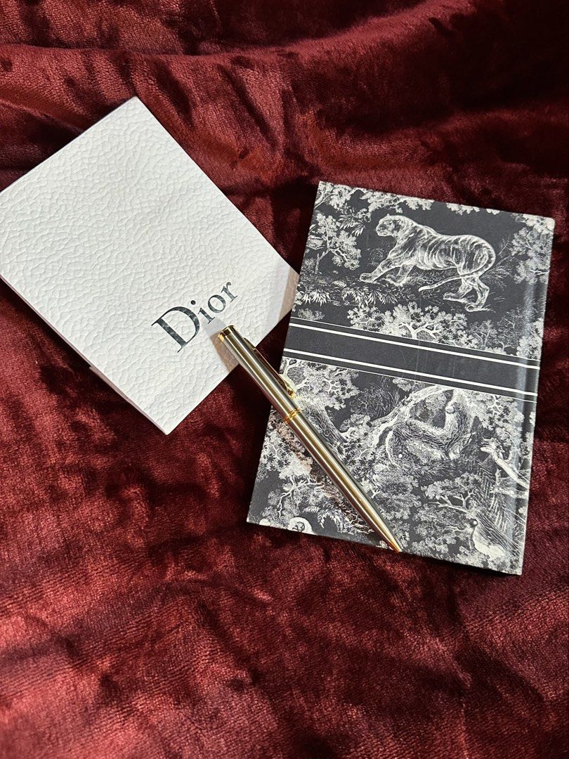 Authentic Christian Dior Toile De Jouy Notebook. (Category: Purses & Pouches) located in Cagayan de Oro. Submitted by kjcartier26 (Listing ID 1461371013, Image 2). Description: Authentic, Flawless, Luxury Notebook. 🇯🇵 - Pen note included, For Photo purposes only. 🫶🏻.