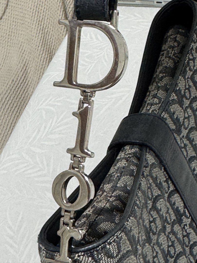 AUTHENTIC Christian Dior Diorissimo D-Charm Shoulder Bag (Category: Luxury Bags & Wallets) located in Pasay City. Submitted by aemi.dvo (Listing ID 1461466162, Image 3). Description: - bought this from SONU Vintage on ig - still in good condition - slightly negotiable - not in a hurry to sell this, lowballers will not be entertained RFS: I don’t reach for her and not my style anymore .