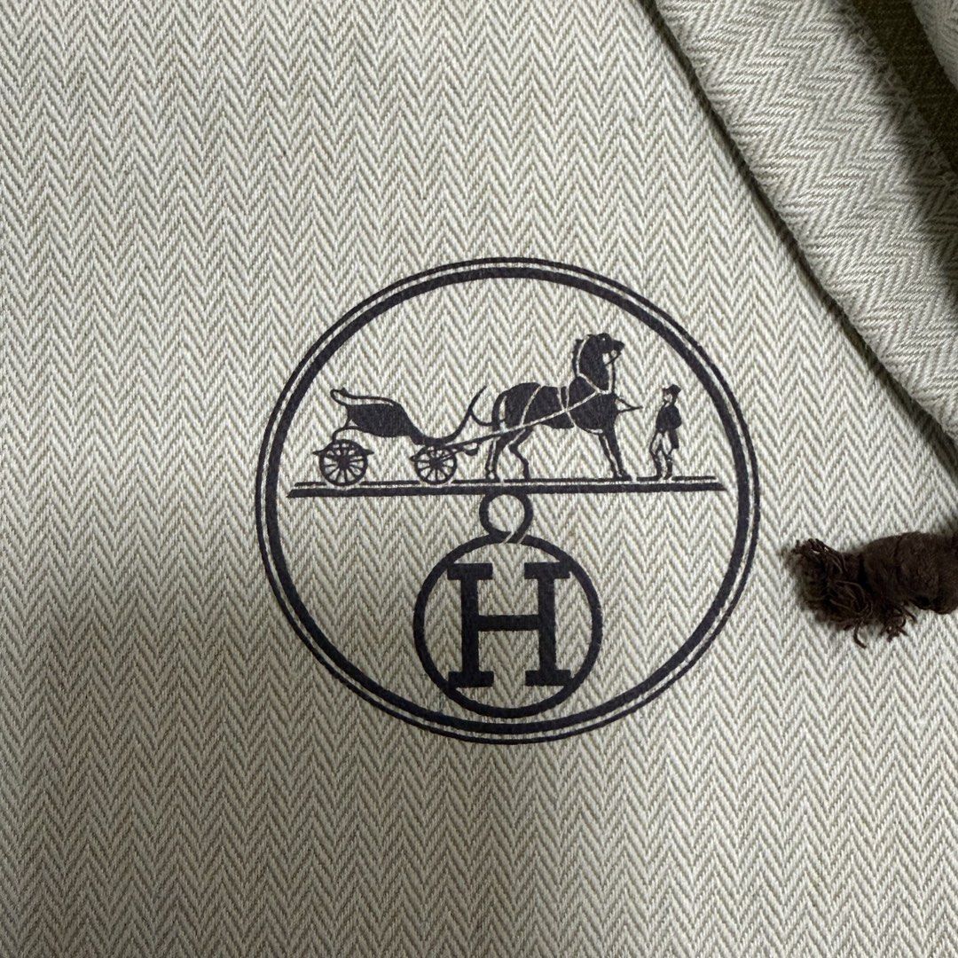 Authentic Hermes Dustbag 15x16.5inches (Category: Luxury Bags & Wallets) located in Manila. Submitted by poppyany (Listing ID 1461539120, Image 2). Description: Good as brand new. Clean. Ready to use. No bad smell, no laundry smell. .