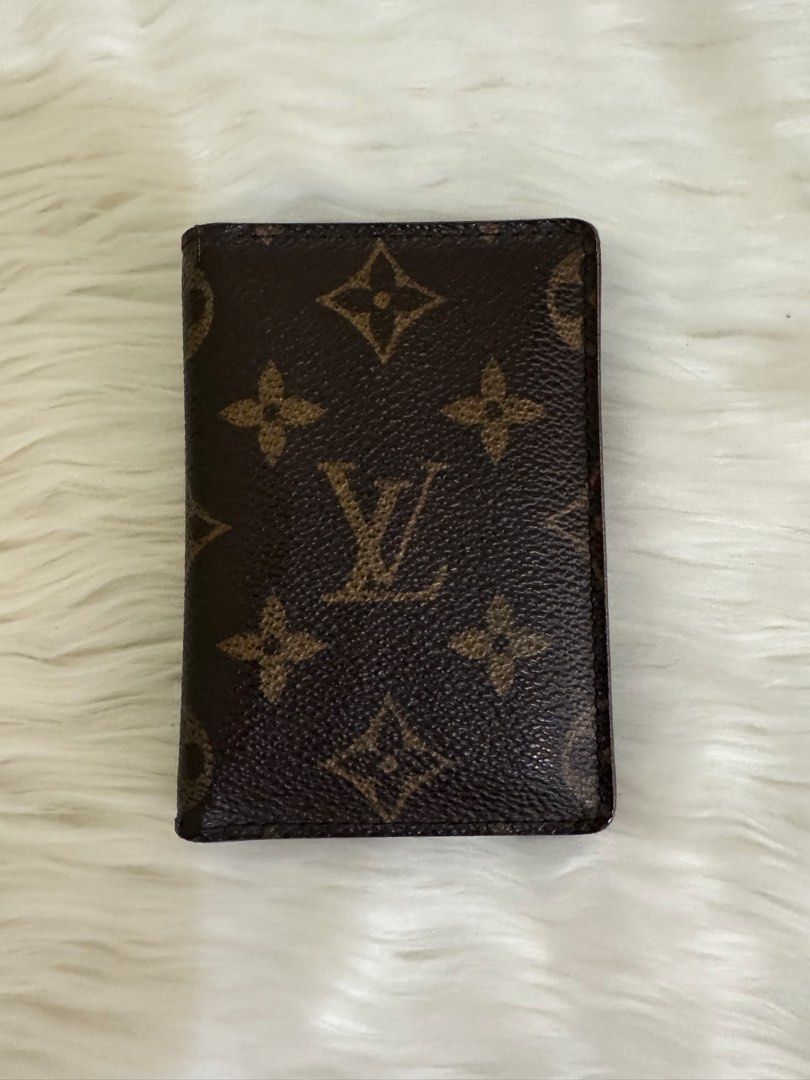 Authentic Louis Vuitton Monogram Card Holder / Pocket Organizer (Category: Luxury Bags & Wallets) located in Pasig City. Submitted by topbrandpursuits (Listing ID 1461391034, Image 1). Description: - Authentic Louis Vuitton card holder - Classic Monogram canvas - Multiple interior card slots - Made in France - Ideal for card organization - Compact for pockets or small bags - flaw: loose stitching, scratches on corners.