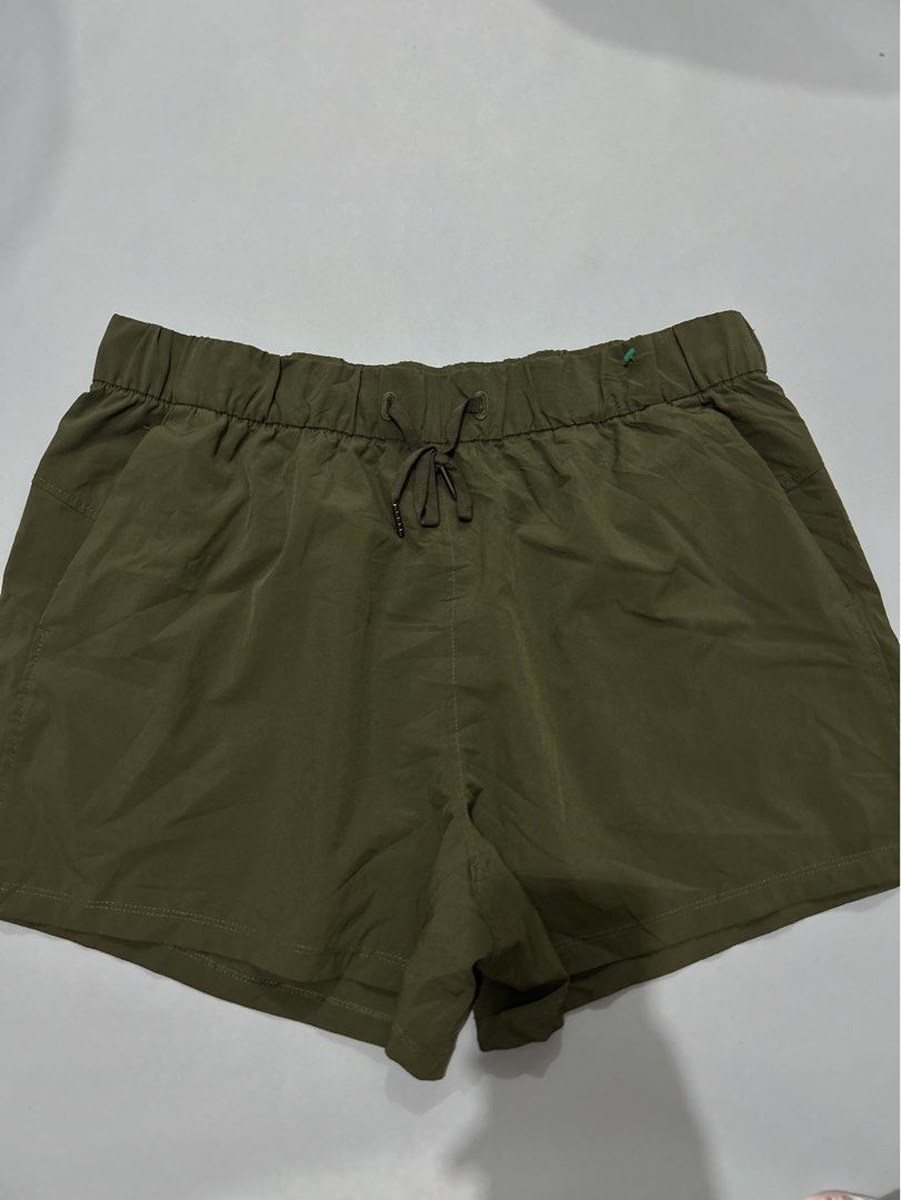 Avia Active Short (Category: Activewear) located in Manila. Submitted by chen_clybelles (Listing ID 1461329482, Image 1). Description: .