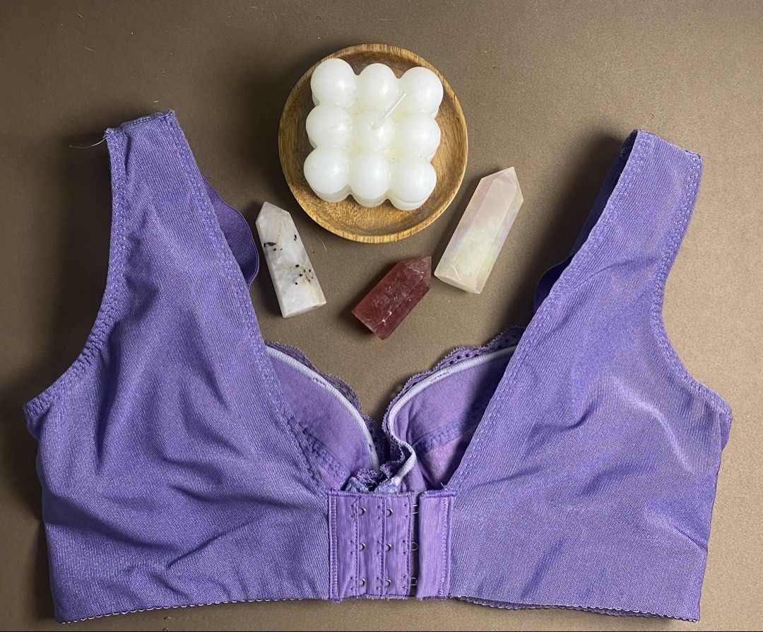 B75 Wacoal Purple Lace Bra (Category: Undergarments & Loungewear) located in Quezon City. Submitted by annethecoo17849 (Listing ID 1461481419, Image 2). Description: - Brand: Wacoal - Size: B75 - Color: Purple - Features: Lace details, Front clasp closure - Benefits: Comfortable, Supportive, Great for everyday wear super pretty can do jnt or lalamove jukay.