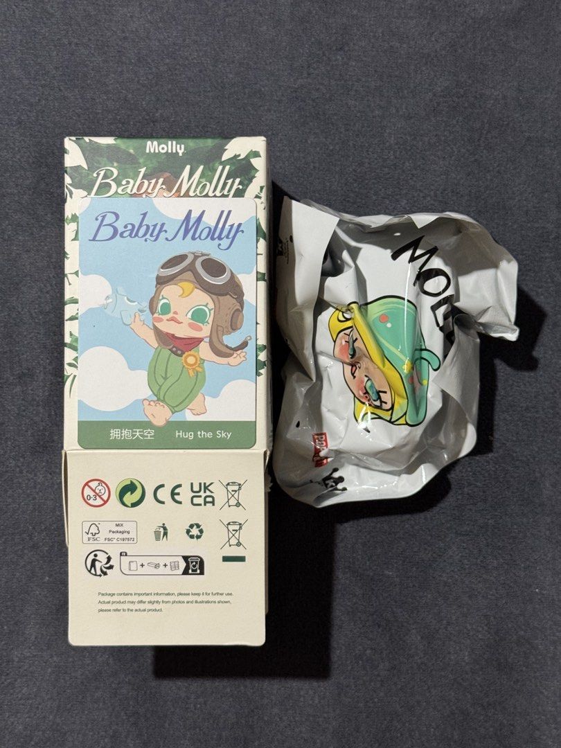 BABY MOLLY Hug the Sky (Category: Designer & Blind Box Toys) located in Urdaneta. Submitted by charlesadr08586 (Listing ID 1461471291, Image 1). Description: BABY MOLLY HUG THE SKY.