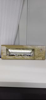 （分類：）位於 。 由 amtrak.train 提交（商品編號 1461390225，圖片 1）。簡介： 。