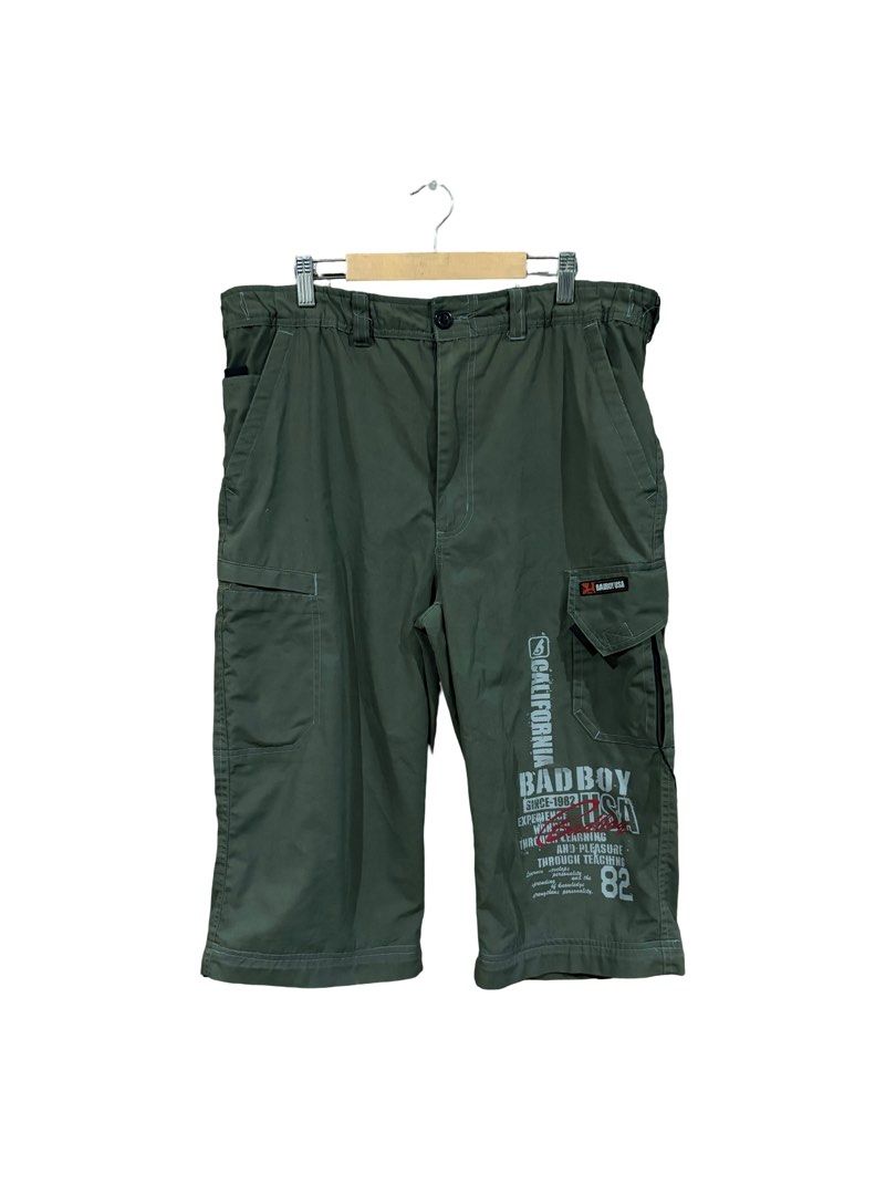 Bad Boy Y2K Grunge Half Pants (Category: Shorts) located in Calasiao. Submitted by used_goodies222 (Listing ID 1461333430, Image 1). Description: Waistline: 34 Length: 28 Rare! 💎 Excellent Condition Complete Tags Authentic.