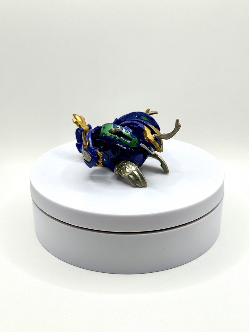 Bakutech Sanzu Hollowbos (Category: Action & Battle Toys) located in Abucay. Submitted by bakugan_ph (Listing ID 1461455422, Image 2). Description: Good condition 2 Wrong cross pieces.