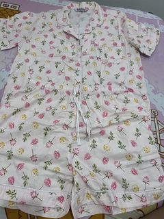 (Category: ) located in . Submitted by chibimoon81 (Listing ID 1461328013, Image 1). Description: .
