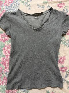 (Category: ) located in . Submitted by chloriswardrobe (Listing ID 1461444092, Image 1). Description: .