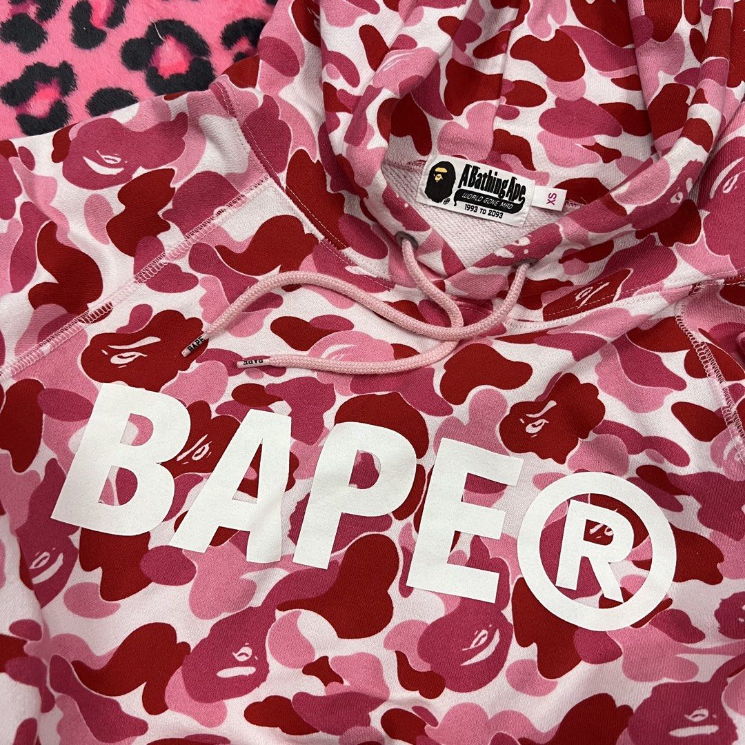 bape pink camou (Category: Sets or Coordinates) located in Quezon City. Submitted by __bbbooo (Listing ID 1461339547, Image 2). Description: customize bape pink camou. set crop hoodie & micro short size small .