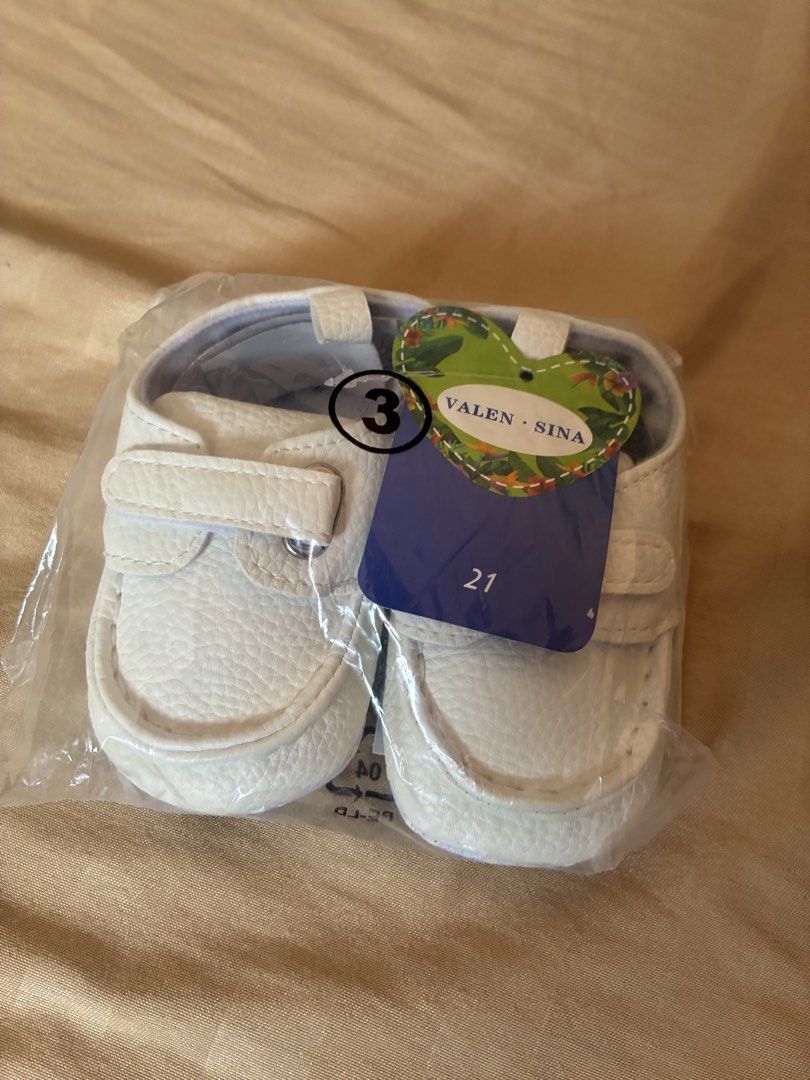BAPTISMAL SHOES 2 PAIRS (Category: Babies & Kids Fashion) located in Manila. Submitted by idaalarcon (Listing ID 1461415972, Image 3). Description: PhP300 only for 2 PAIRS OF BAPTISMAL SHOES Never worn Both size 21.