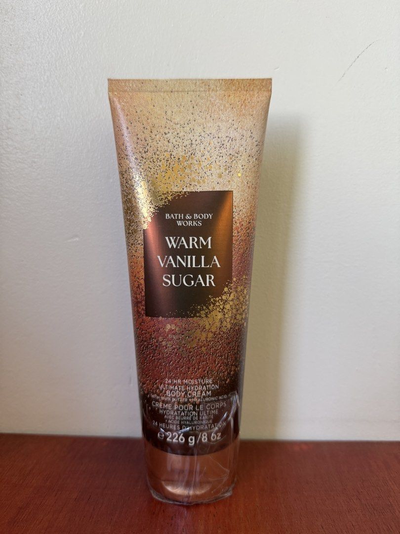Bath & Body Works Warm Vanilla Sugar Lotion (Category: Body Care) located in Noveleta. Submitted by andreapallera (Listing ID 1461386328, Image 1). Description: Bath & Body Works Warm Vanilla Sugar Body Cream .