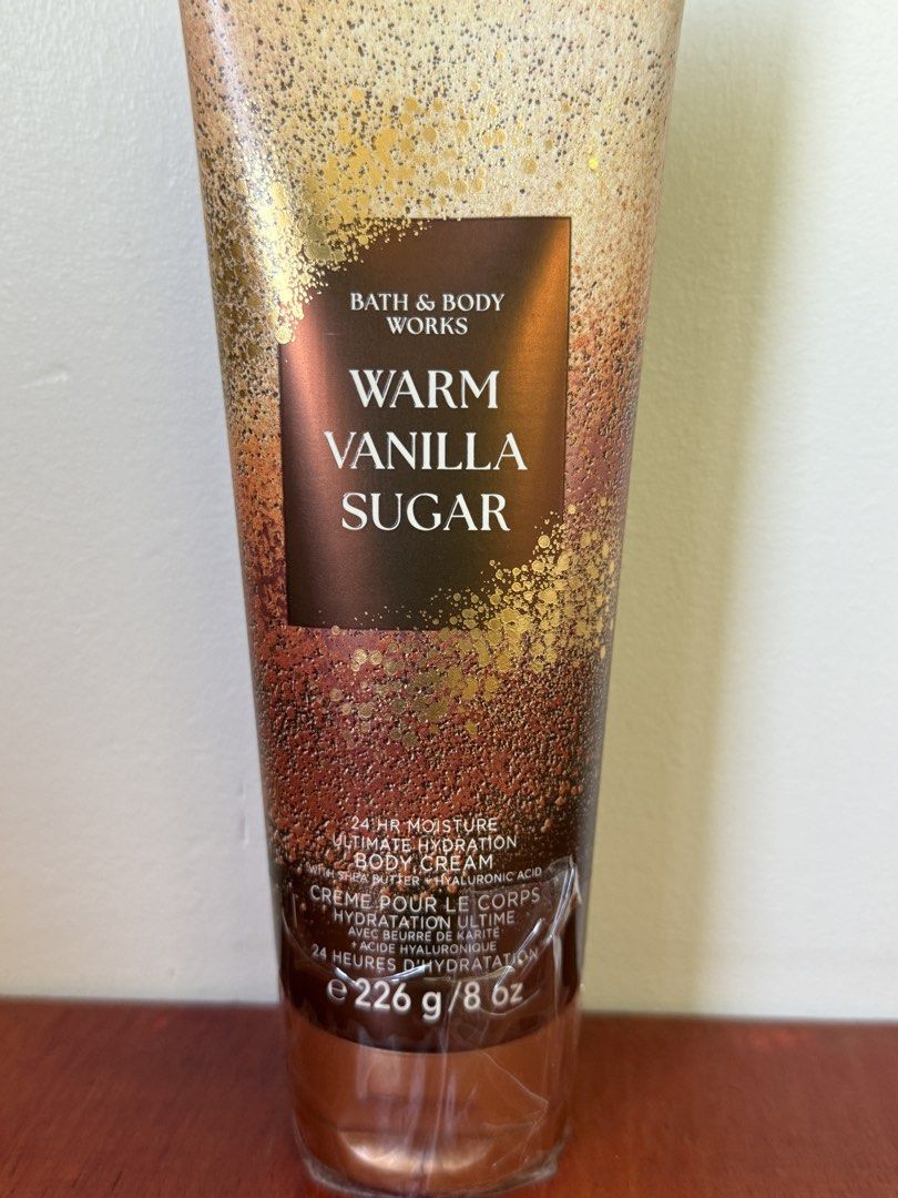 Bath & Body Works Warm Vanilla Sugar Lotion (Category: Body Care) located in Noveleta. Submitted by andreapallera (Listing ID 1461386328, Image 3). Description: Bath & Body Works Warm Vanilla Sugar Body Cream .