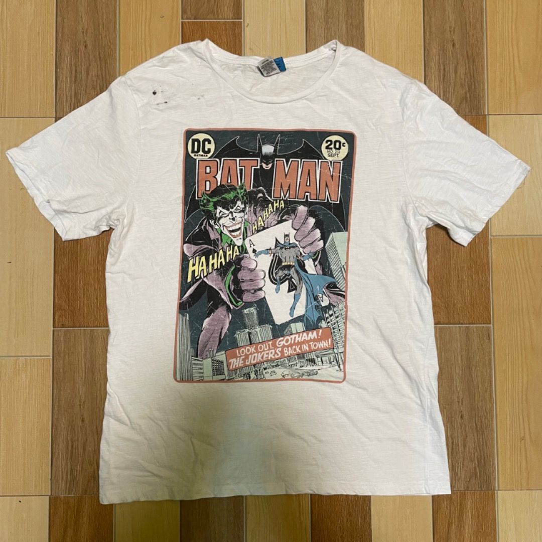 Batman Shirt (Category: Tshirts & Polo Shirts ) located in Tacloban City. Submitted by revive_fits (Listing ID 1461464557, Image 1). Description: THRIFTED ITEMS.